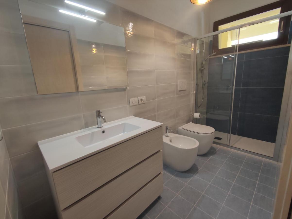 Appartamento L'Azalea - A Due Passi Da Numana Con Grande Terrazzo E Piscina Condominiale Stagionale Sirolo Dış mekan fotoğraf